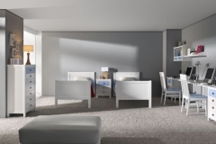 DORMITORIO LACADO SOBRE MADERA DE HAYA, COMPUESTO POE DOS CAMAS DE 90 cm ,MESILLA, CHINFFONIER Y MESA PARA DOS PUESTOS DE TRABAJO.